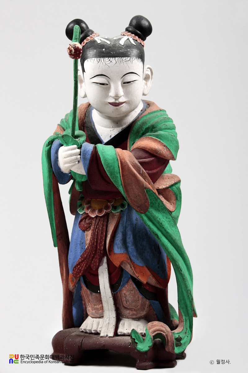 평창 상원사 문수전 목조동자상2