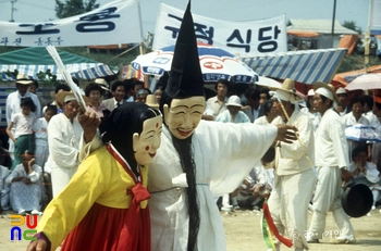 강릉단오제 관노가면놀이