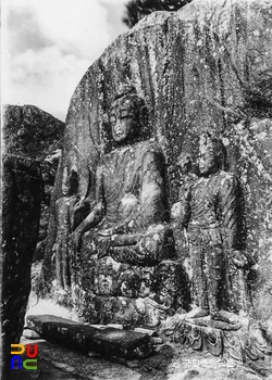 경주 남산 칠불암 마애불상 삼존불