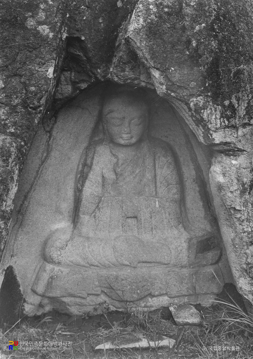 경주 남산 불곡 마애여래좌상