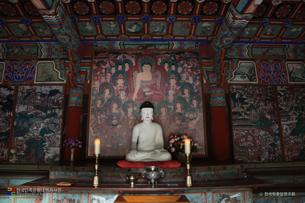 밀양 표충사 석조 석가여래 좌상