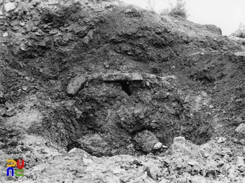 고령 지산동 고분군 중 22호분 석실 남면 일부