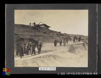 순종 서북순행 사진첩(사진)　/　19_의주 통군정 순람