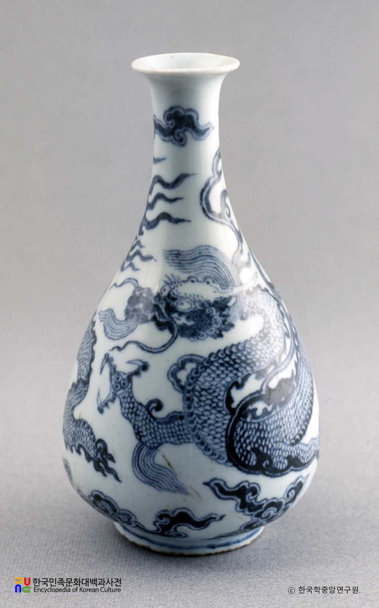 백자 청화운룡문 병