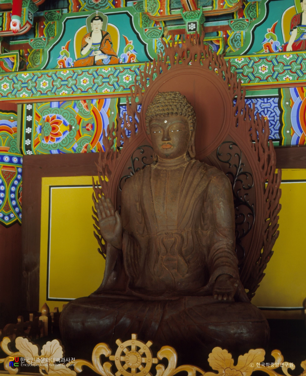 동해 삼화사 철조노사나불좌상