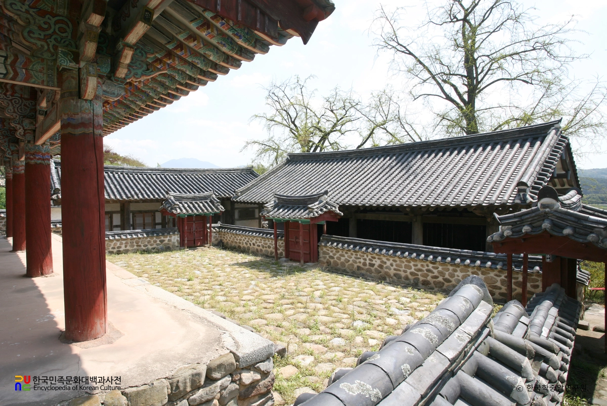 창평향교 / 명륜전
