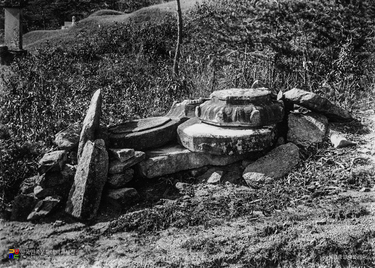 개성 오룡사지 법경대사탑