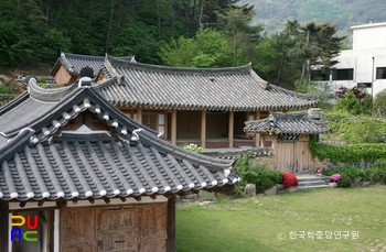 창원 4.3삼진의거 발상지 성구사일원 중 성구사 도산서원