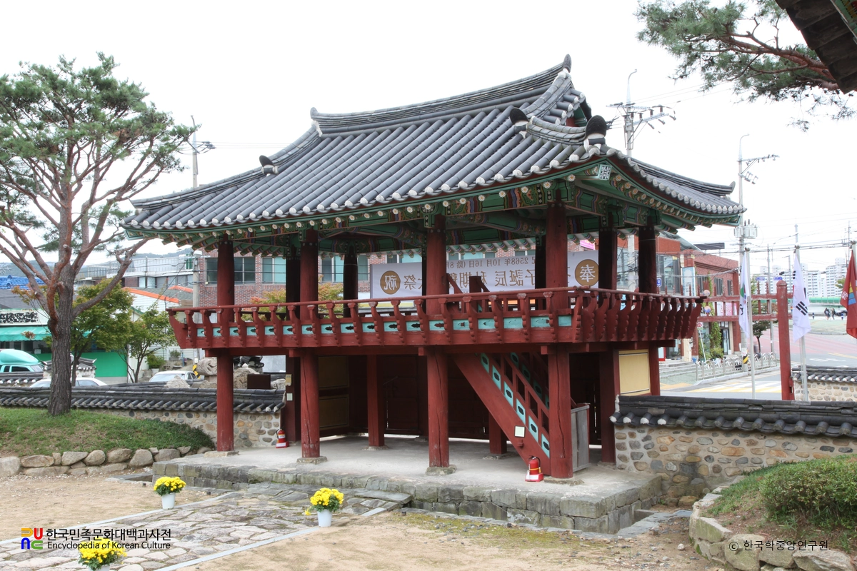 양산향교 외삼문 좌측후면