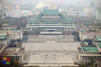 평양 김일성광장