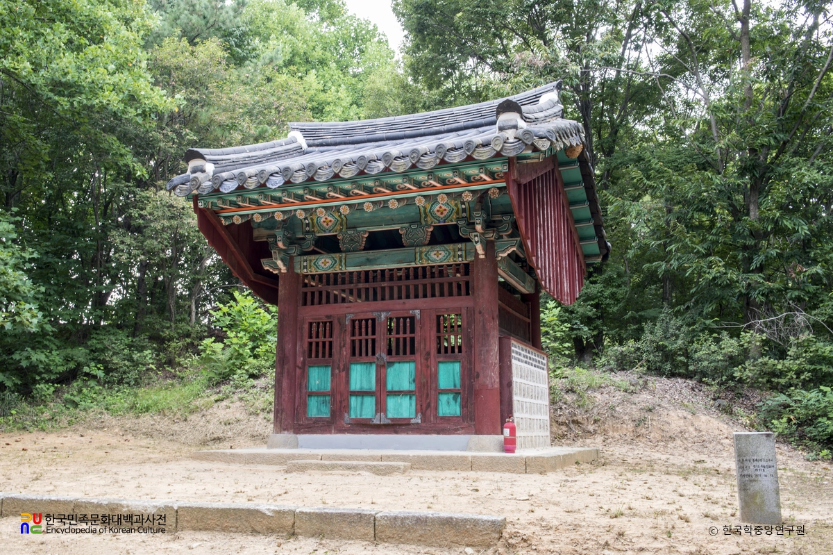 안성 홍계남장군 고루비 비각