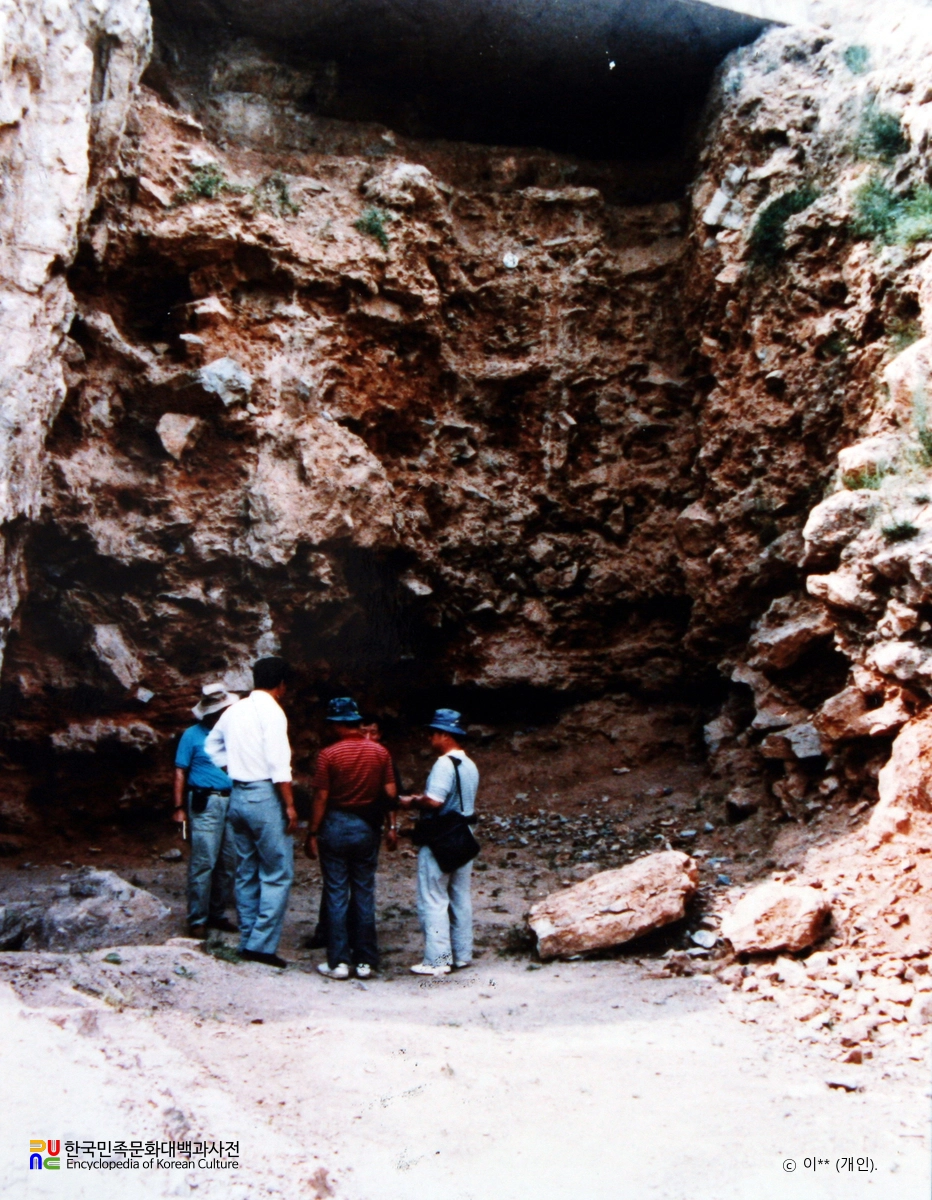 요령 금우산 유적
