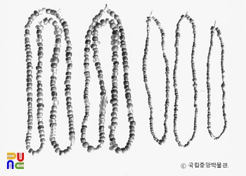 부여 군수리사지 유리옥