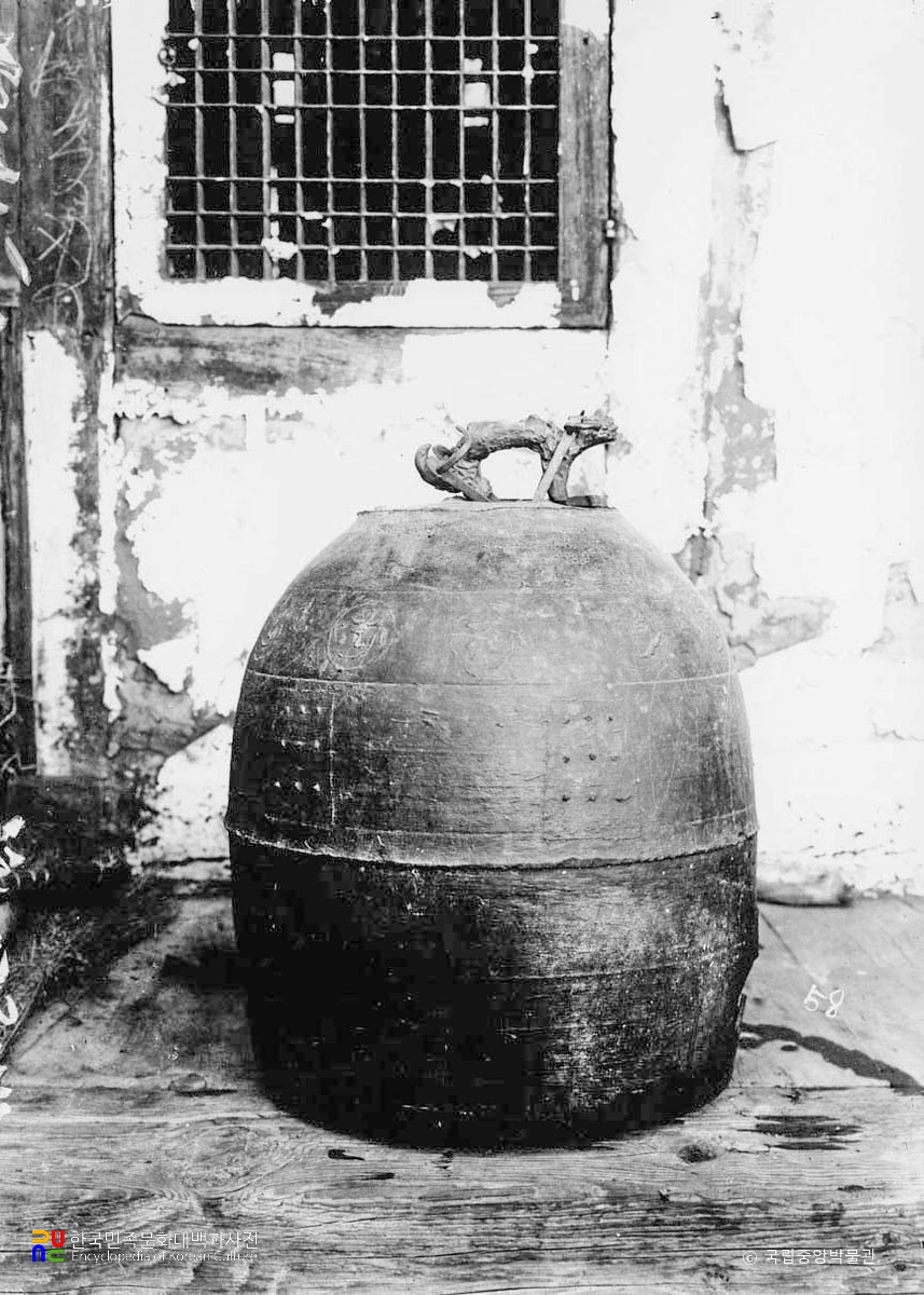 함남 고원 양천사 범종