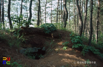 정선 송계리 산성 및 고분군