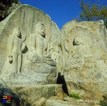 경주 남산 칠불암 마애마카오 슬롯 머신 추천 우측면