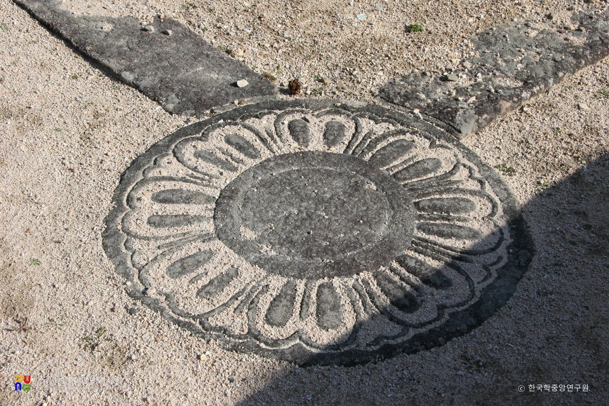 경주 불국사 삼층석탑 연화좌