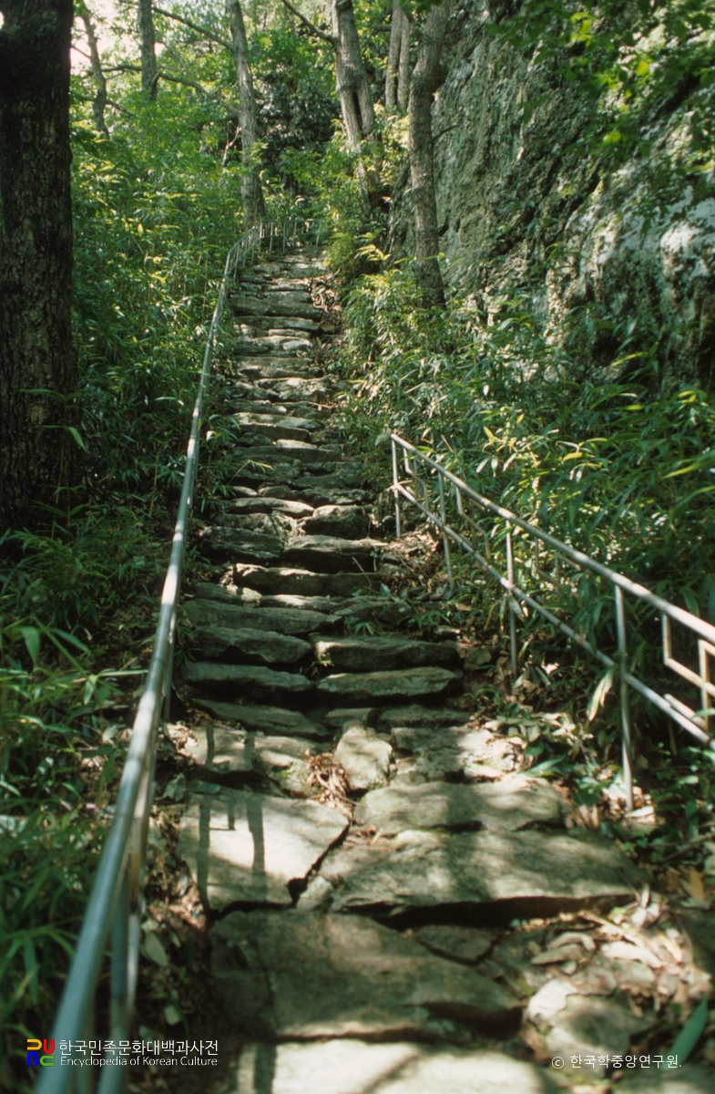 고창 선운사 중 도솔암 계단