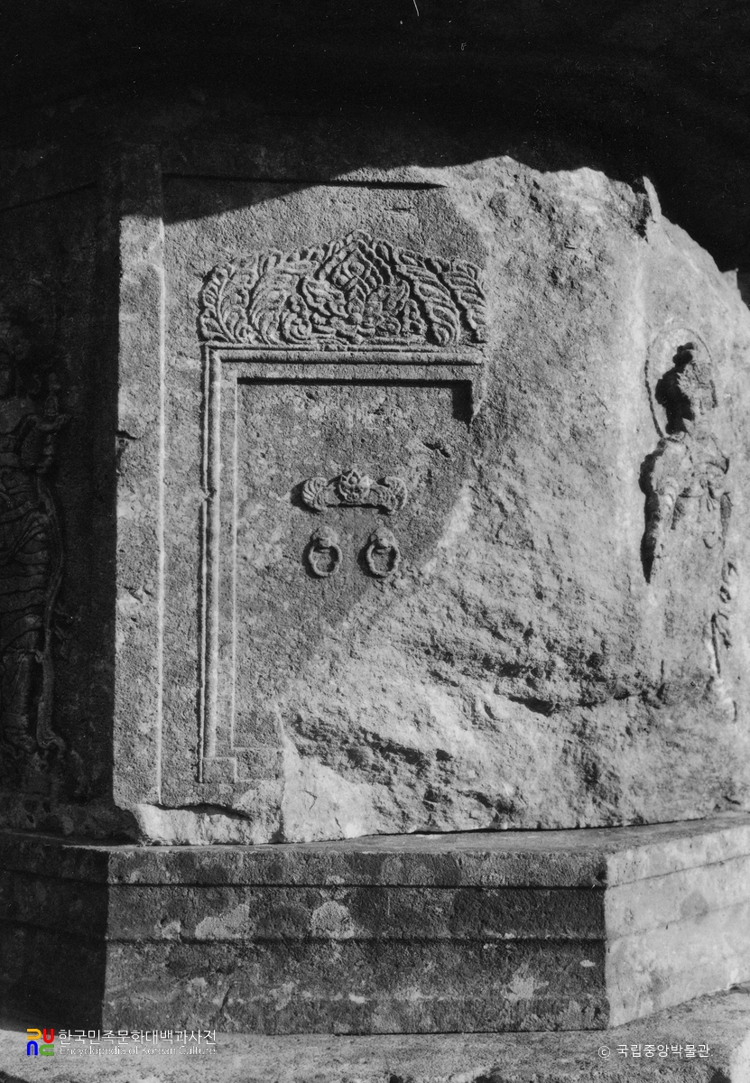 장흥 보림사 보조선사탑 탑신석