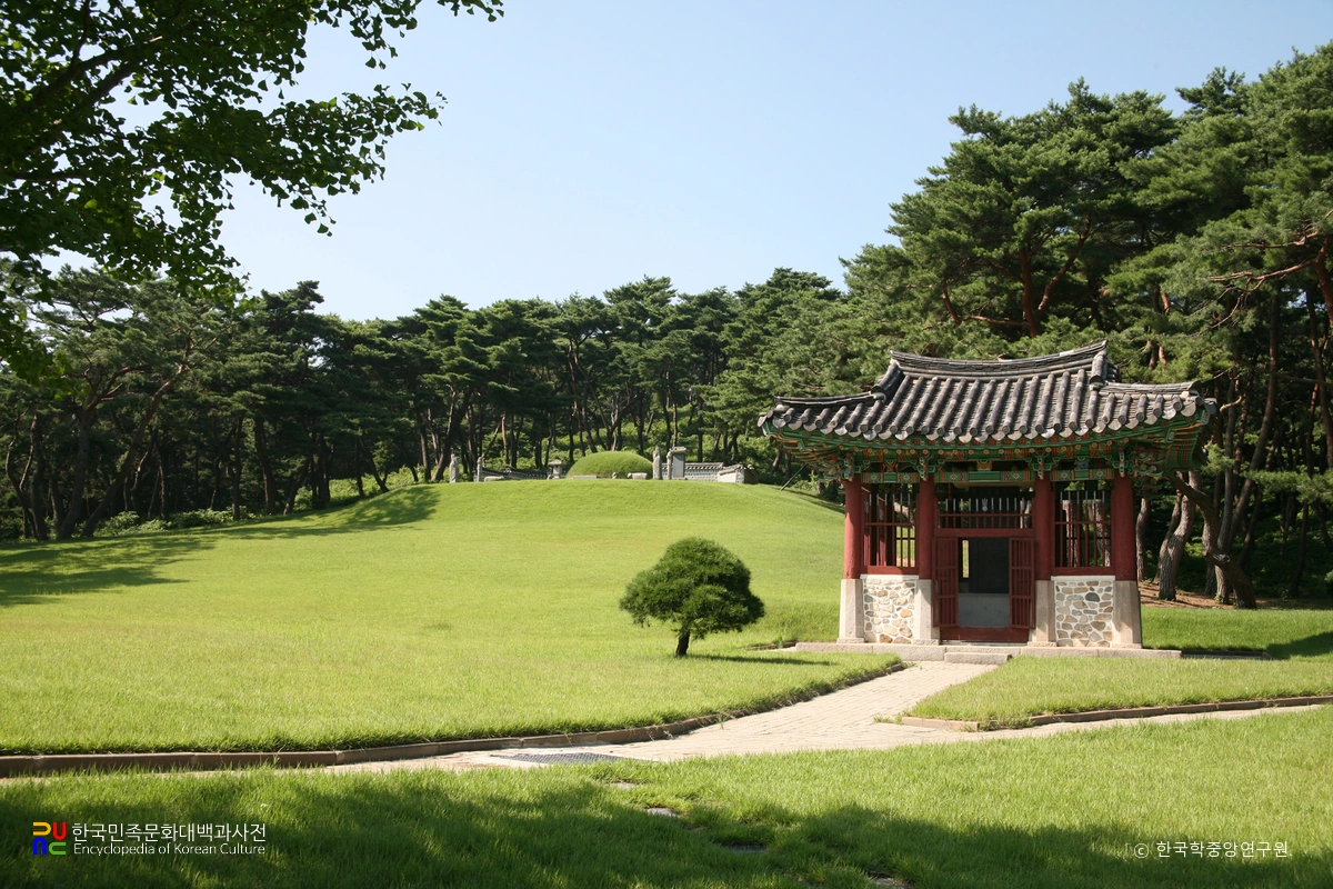아산 이충무공 묘