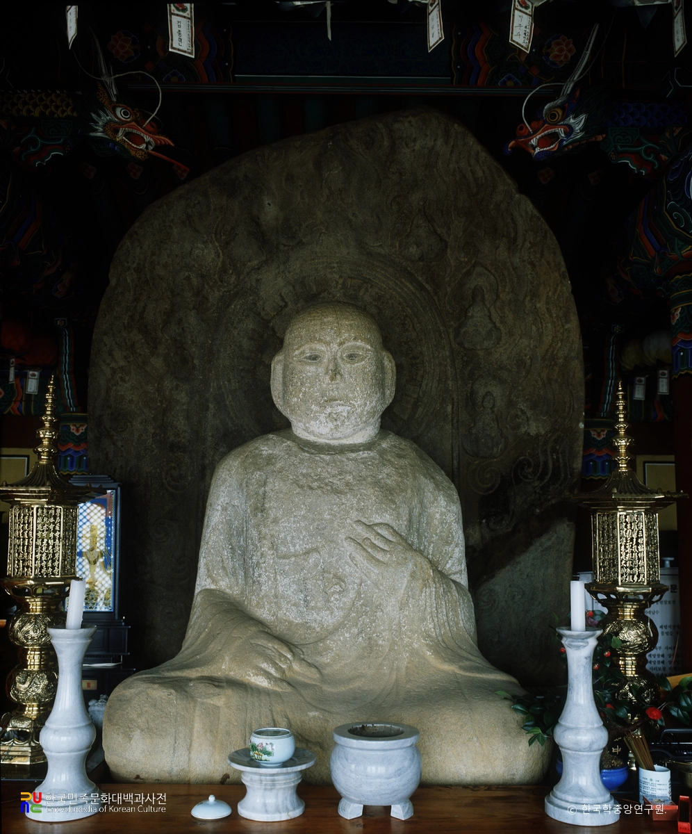 익산 연동리 석조여래좌상