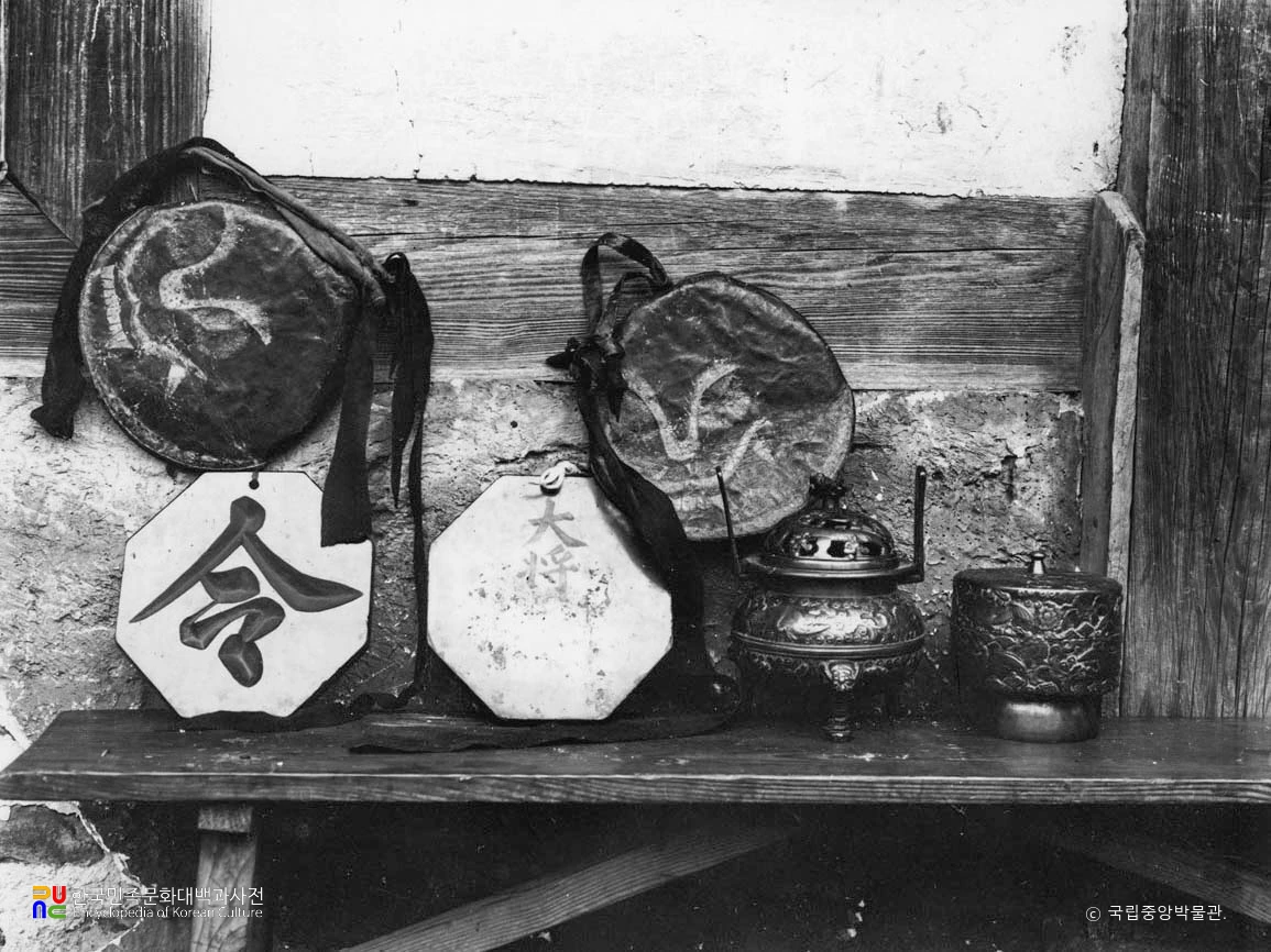 경남 통영 충렬사 팔사품 호두령패, 제기