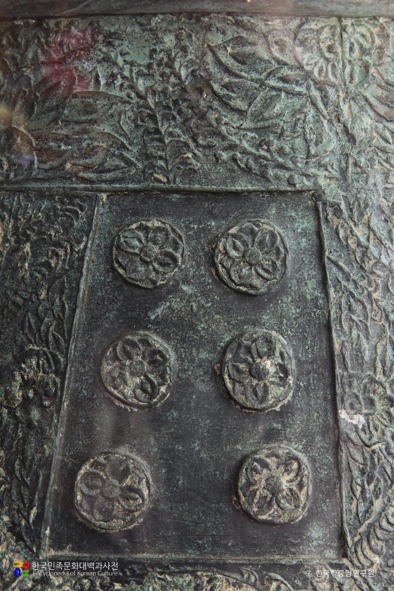 진주 삼선암 동종의 종유