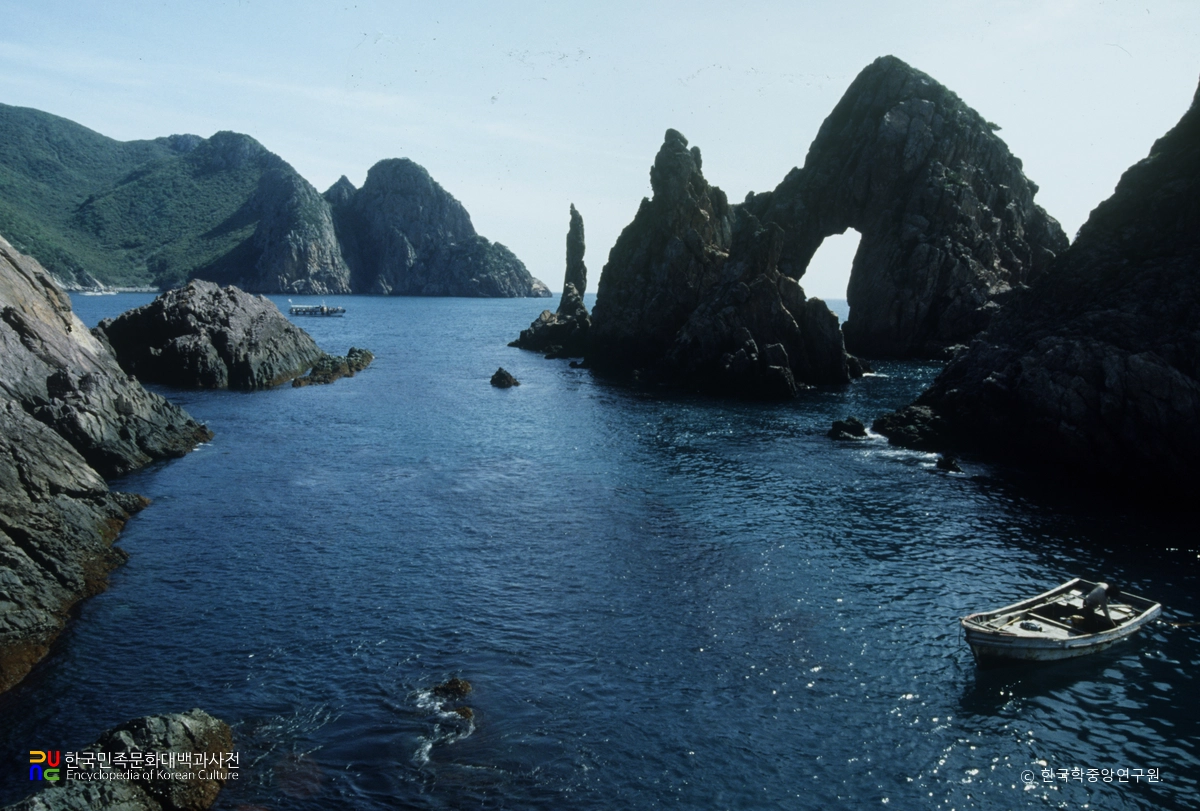 홍도 천연보호구역 남문