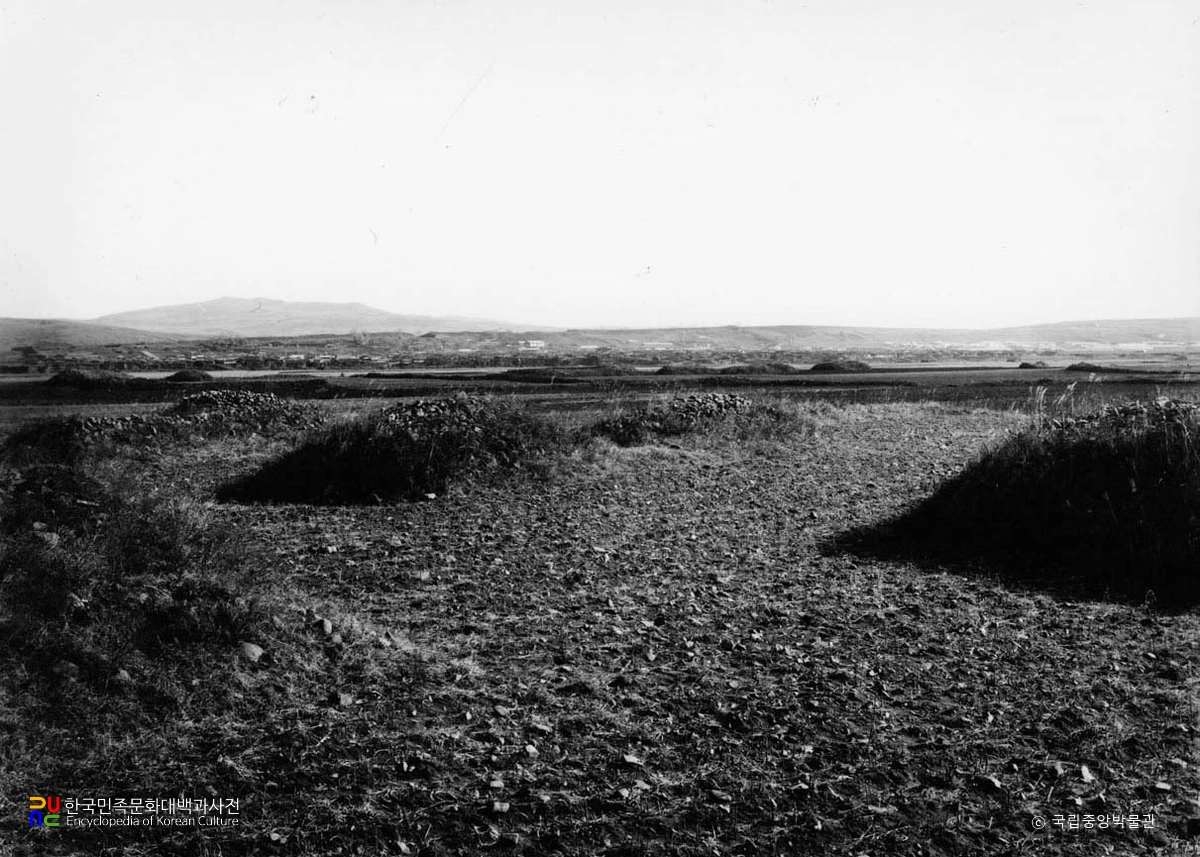 함북 회령 서쪽에서 본 회령읍