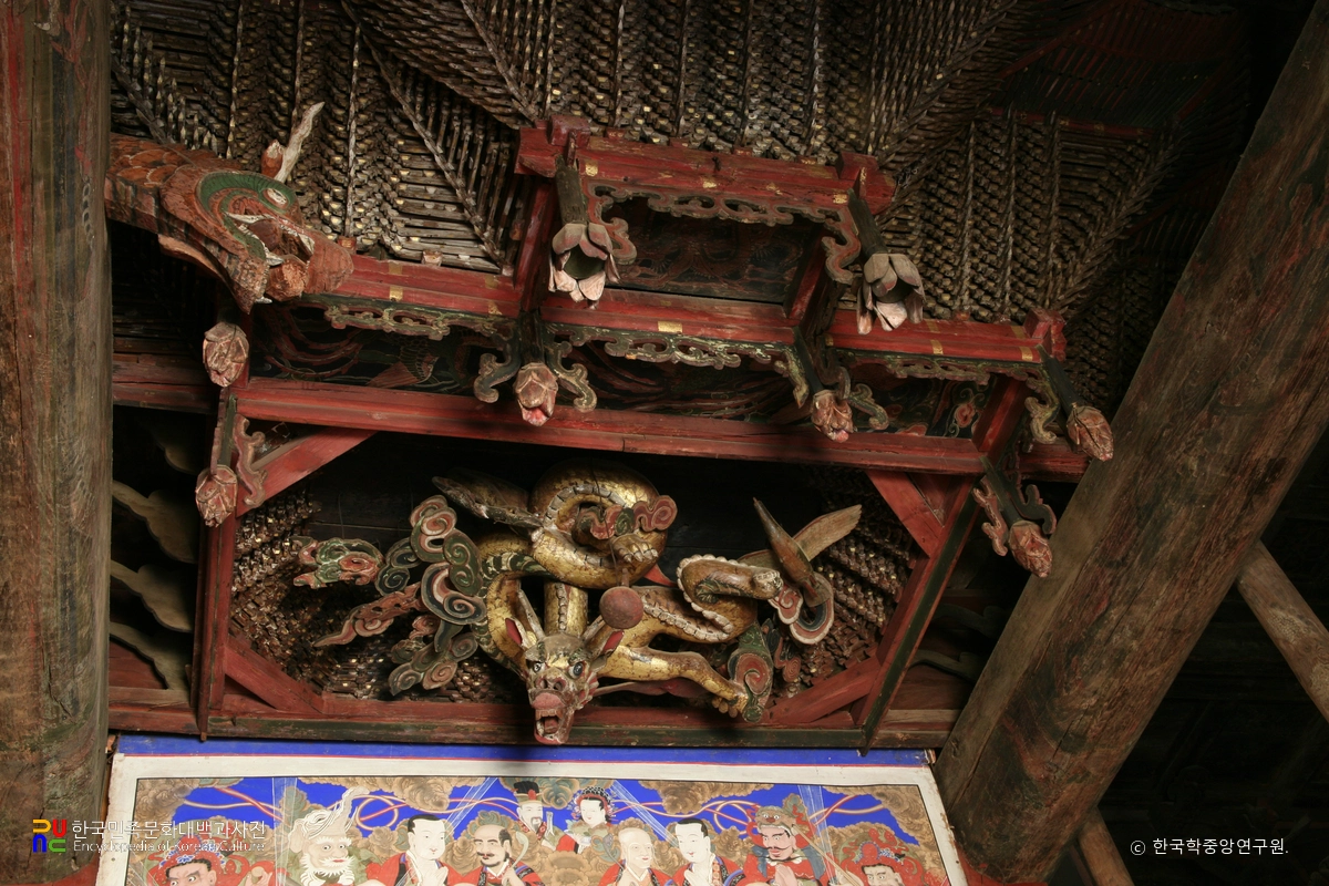 익산 숭림사 보광전 닫집