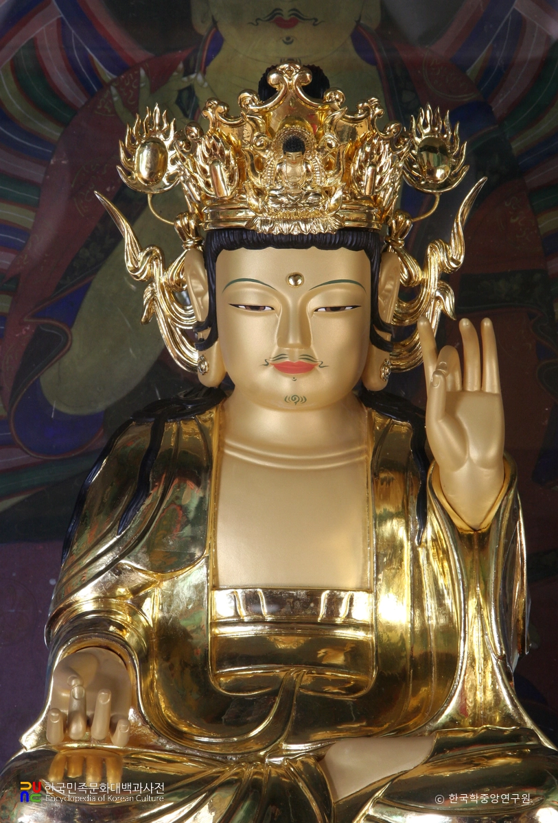 제천 정방사 목조관음보살좌상