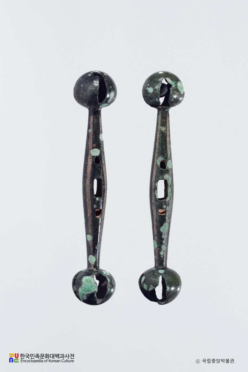 화순 대곡리 유적 출토 청동쌍두령