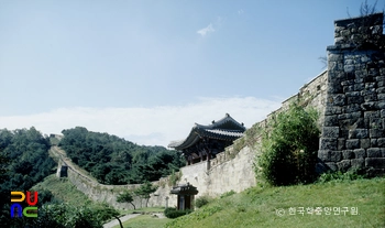 청주 상당산성