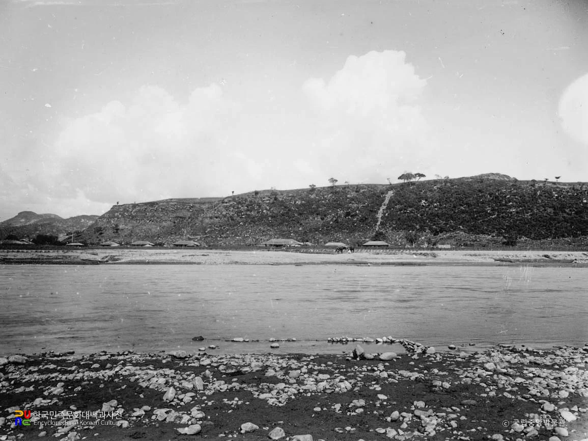 단천 창덕산성 전경