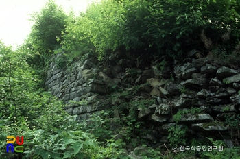 남원 아막성 성벽