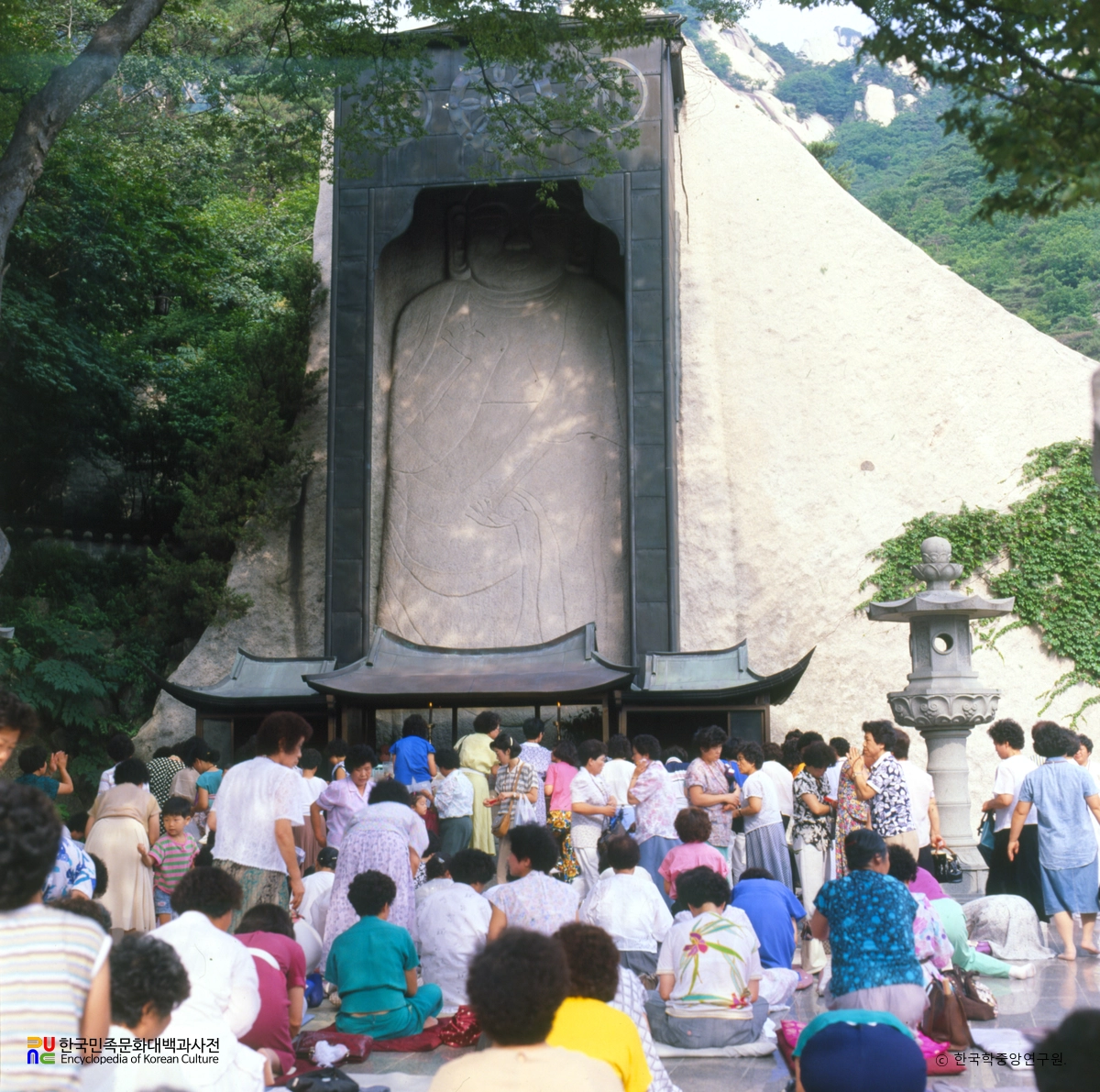 서울 도선사 마애불입상 정측면