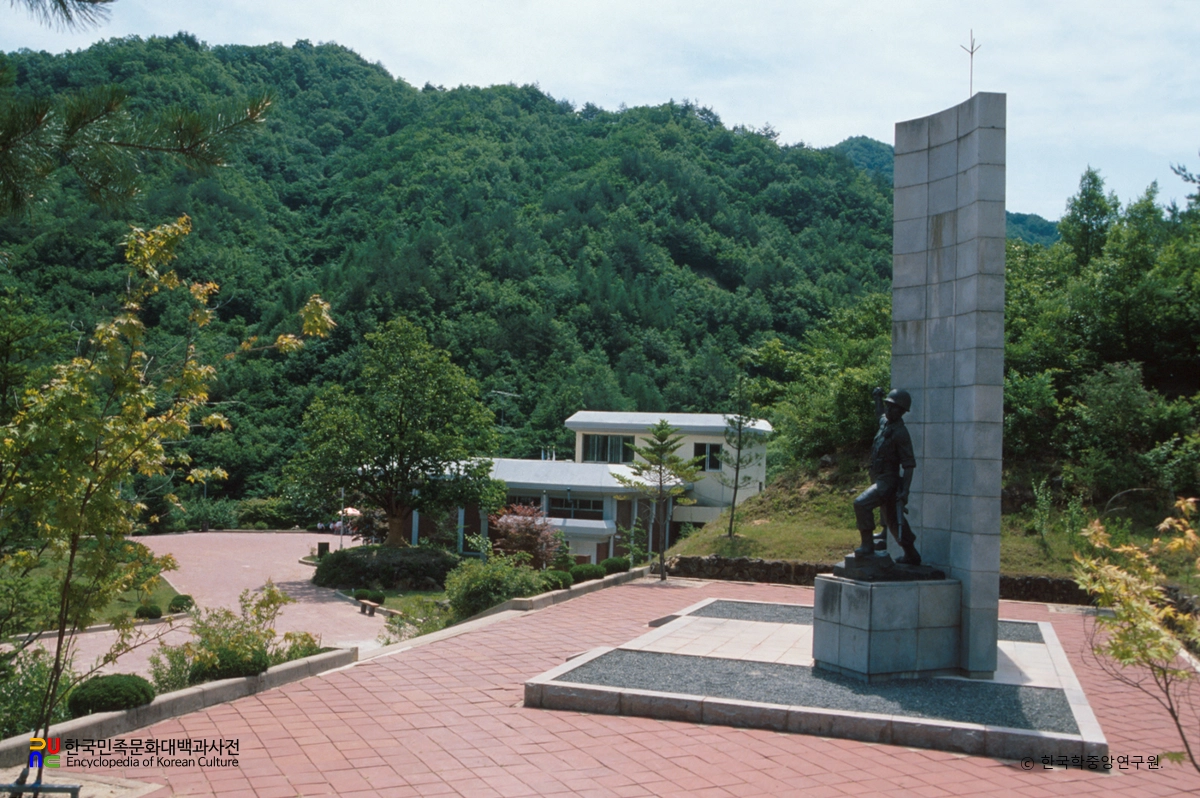지리산지구 전적비