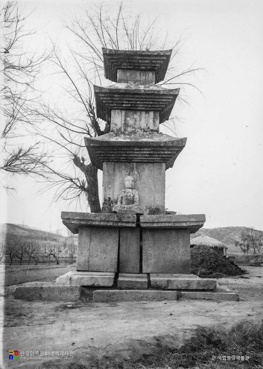 상주 화달리 삼층석탑 동면