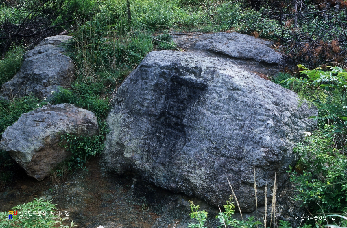 영일 칠포리 암각화