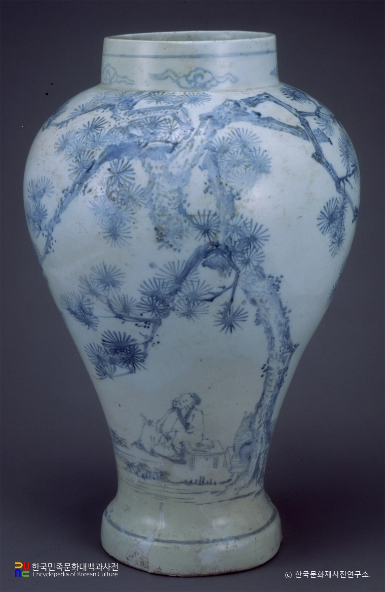 백자 청화송죽인물문 항아리