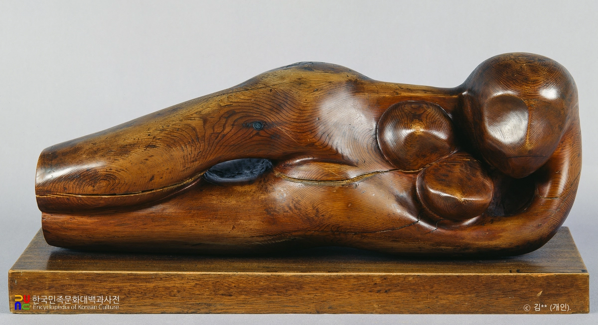 누워 있는 여인/김정숙