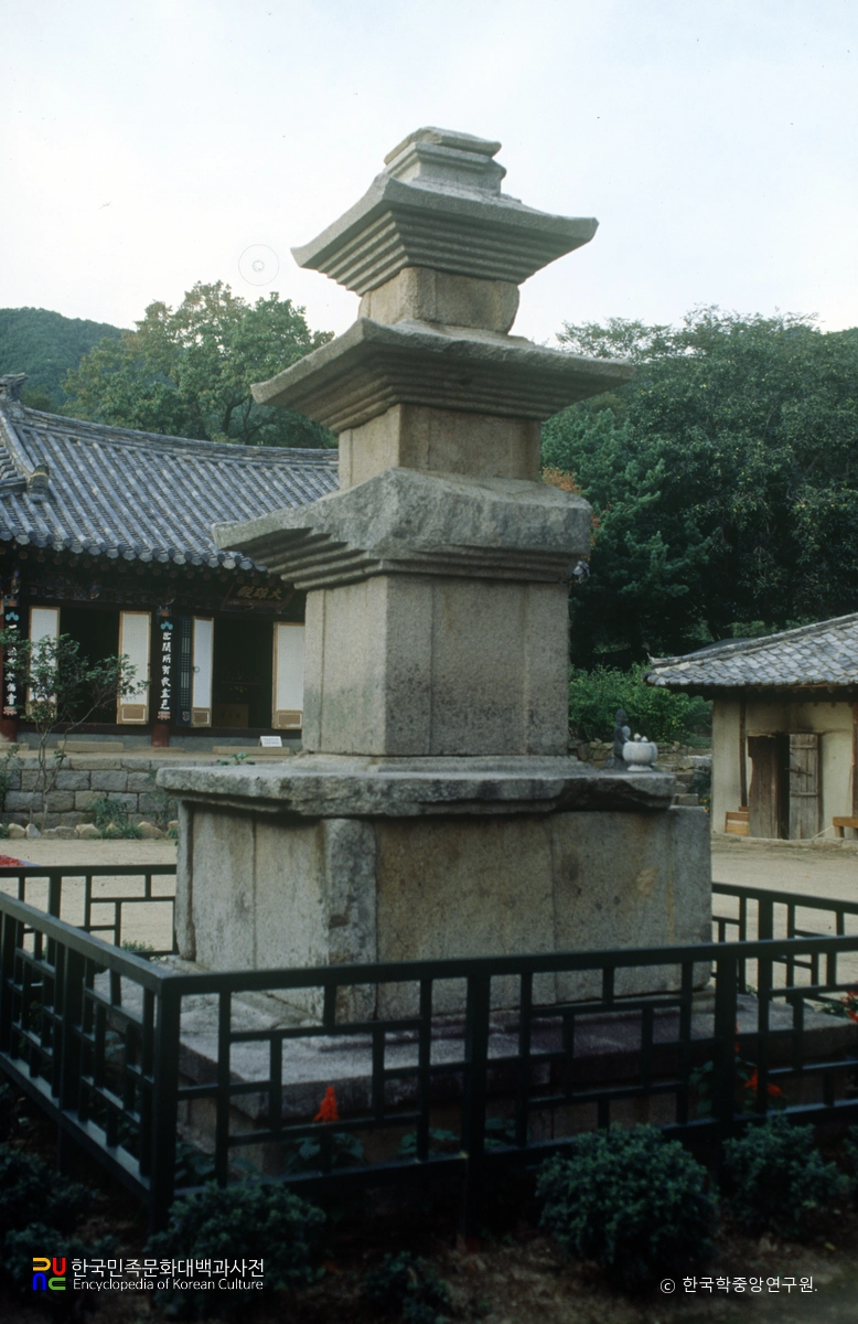 대구 부인사 서탑 정측면