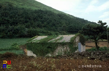 북제주 종달리 본향당 정측면