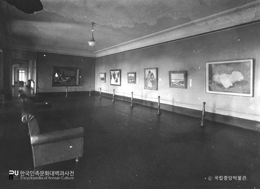 서울 덕수궁 내 근대일본미술진열관 전시실 내부