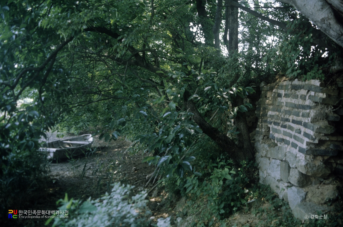 강화전성 중 성벽 정측면