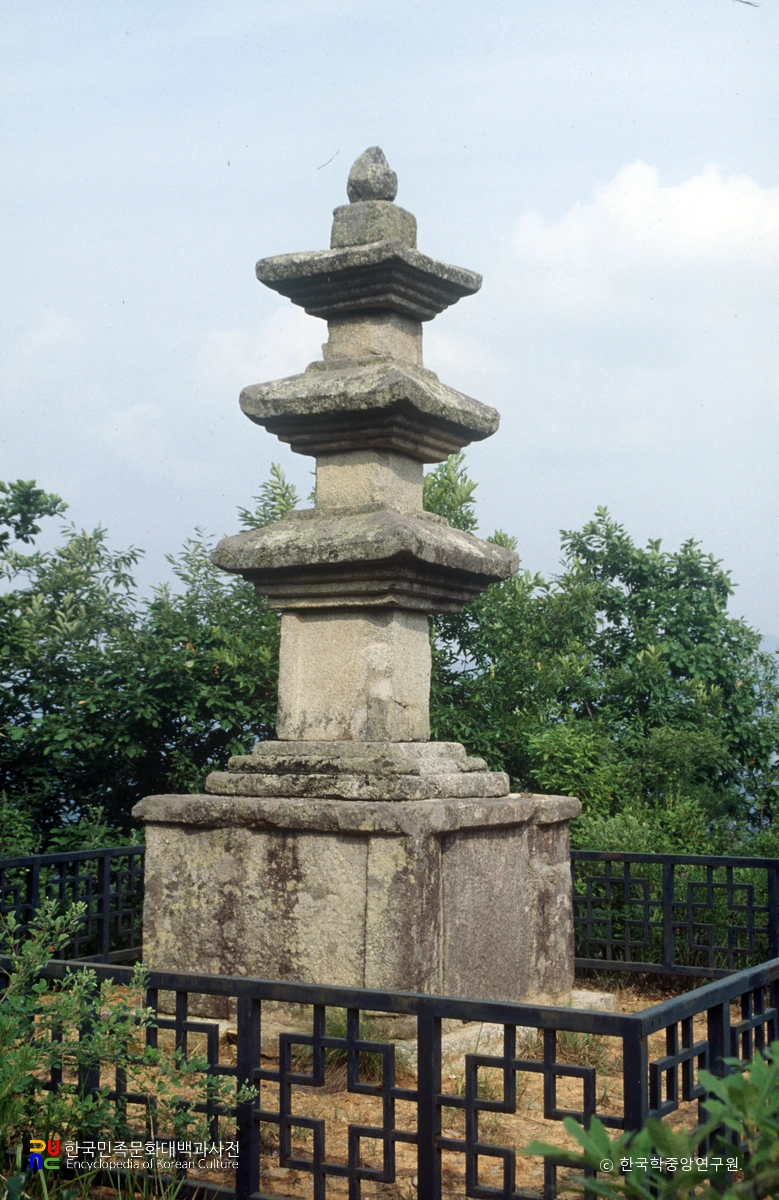 보은 원정리 삼층석탑