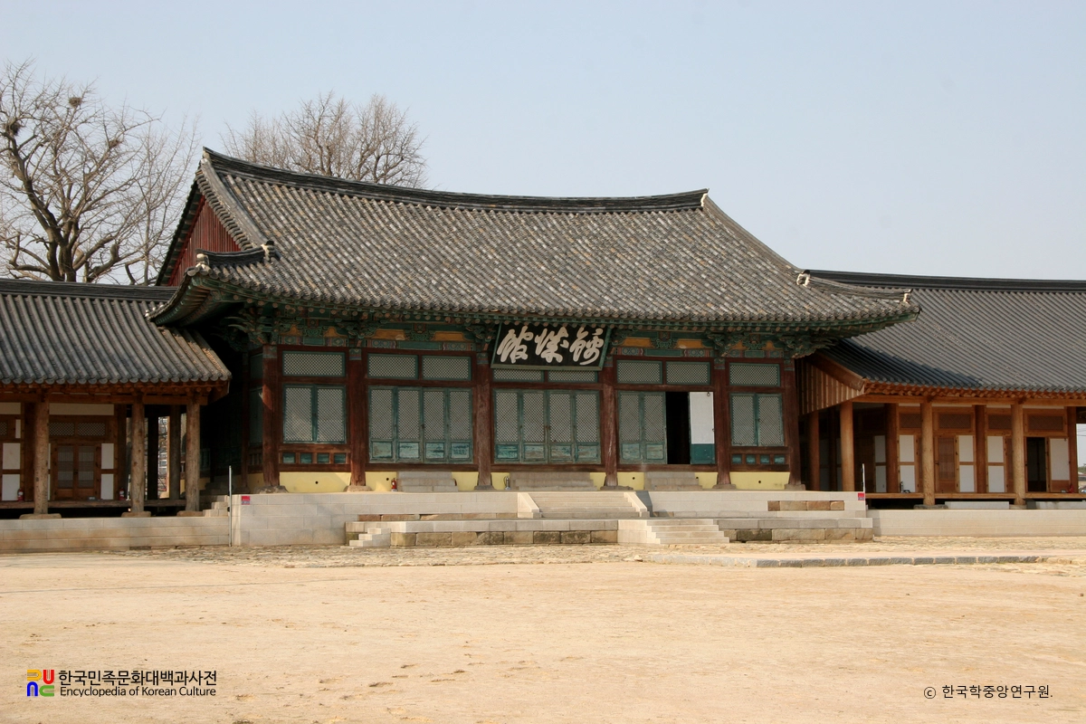 나주 금성관 정측면