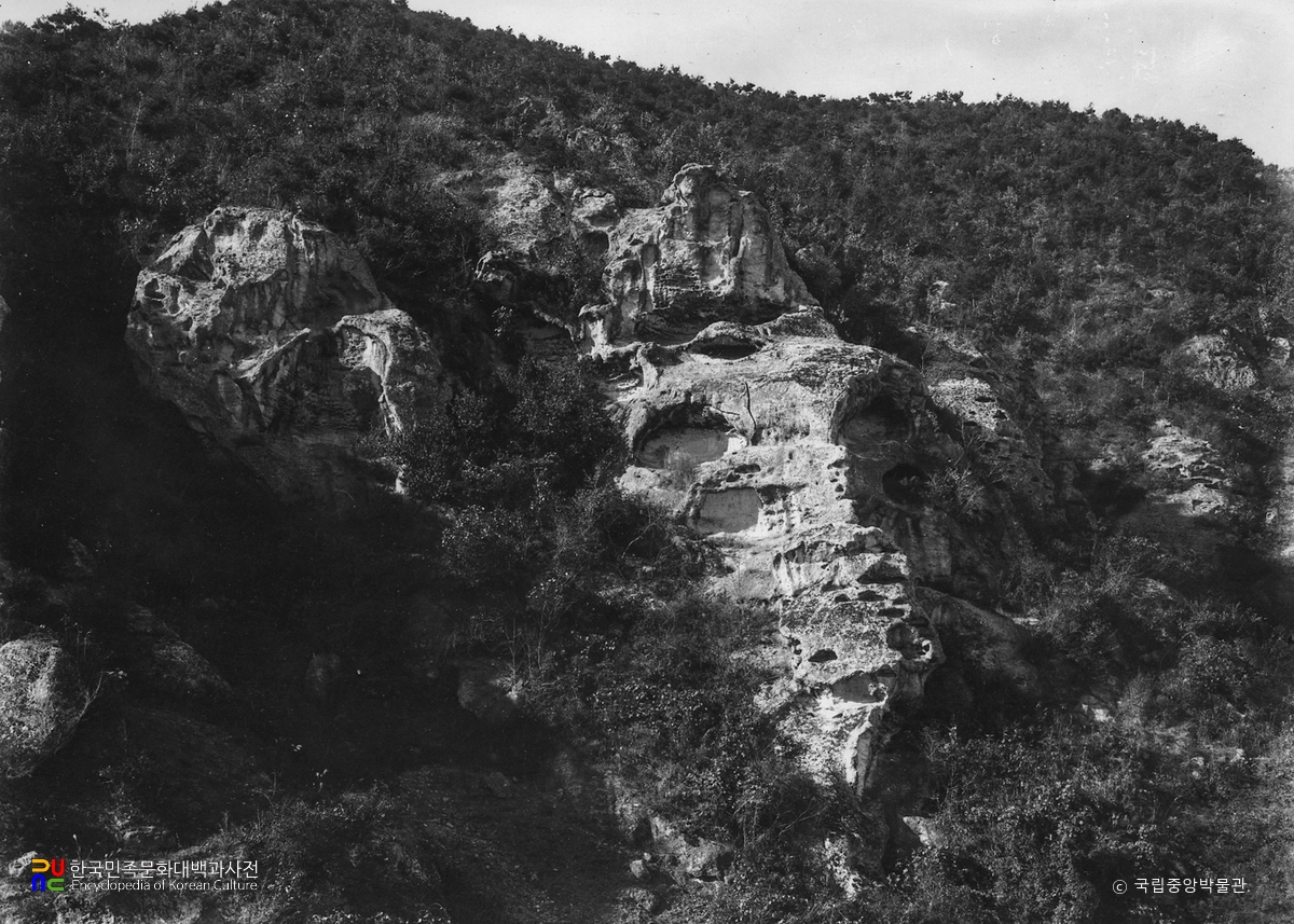 경주 골굴암 마애여래좌상 전경