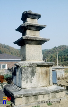 예천 간방동 삼층석탑
