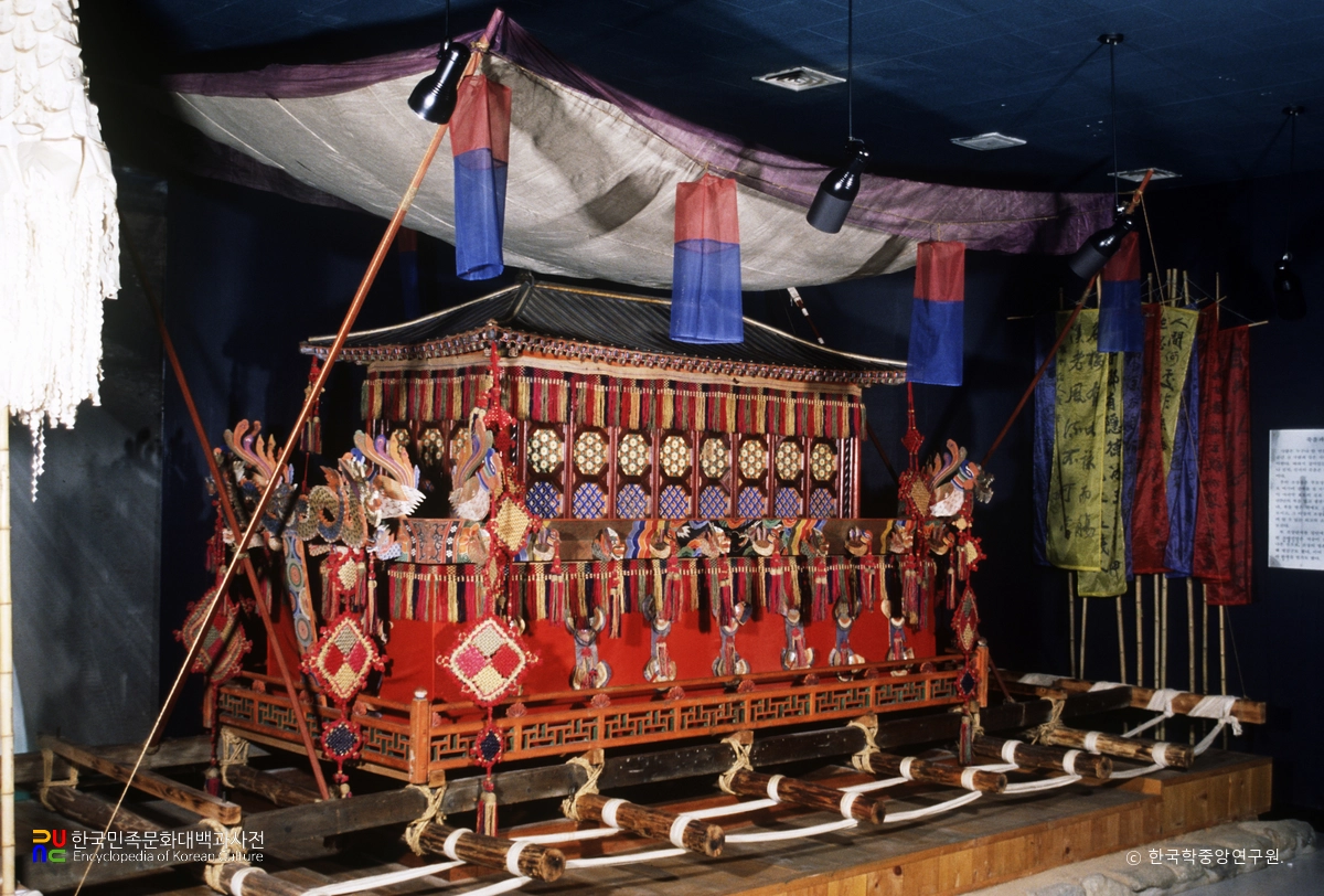 강진 김해김씨가 상여